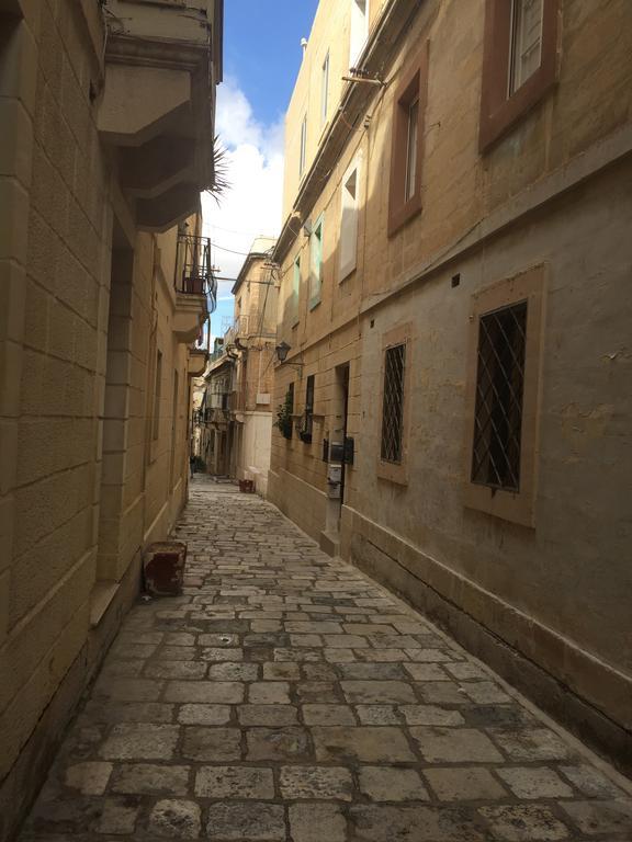 Rose Building Apartment Cospicua Εξωτερικό φωτογραφία